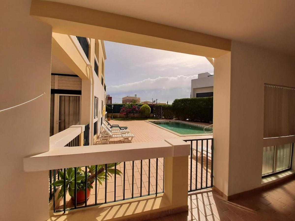 Mjalvor - Apº Em Condominio Com Piscina Exteriér fotografie